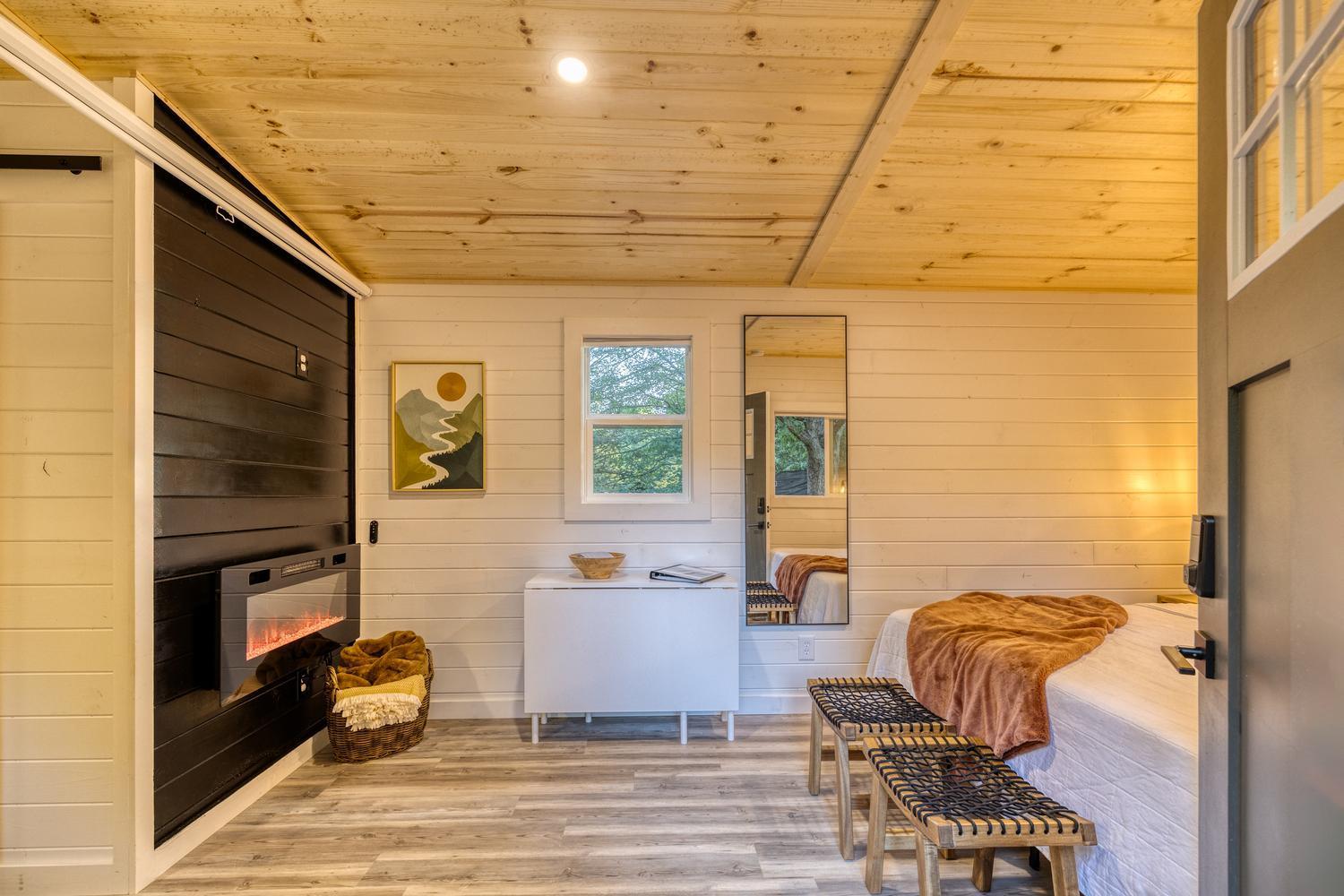 Couples Retreat: King Bed:Hot Tub:Firepit & More Blue Ridge Eksteriør bilde